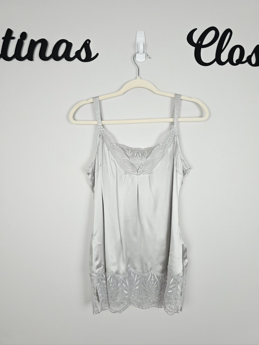 White House Black Market 100% Silk Silver Chemise/Camisole Size Medium - Picture 3 of 11